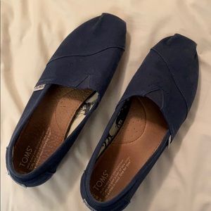 Blue Tom slip ons